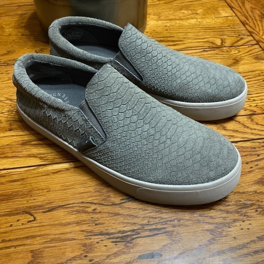 REVITALIGN Grey Mule Sneakers  8  Comfort Slip On